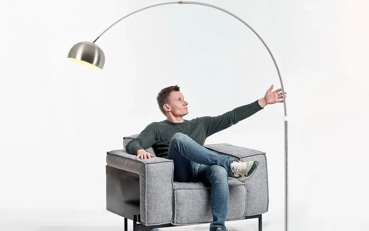 Adjustable And Functional Floor Lamps