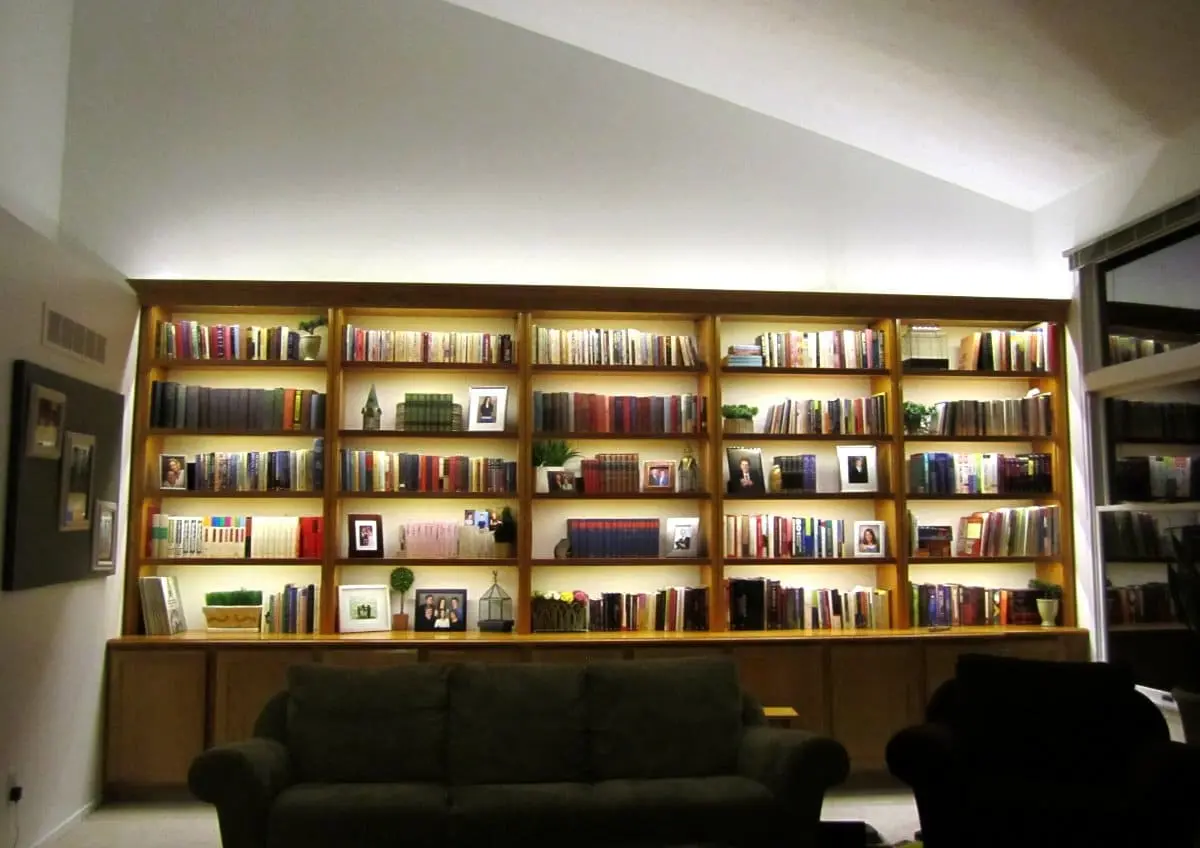 Bookshelf 
